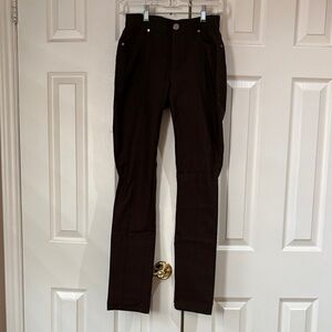 Simon Chang Women’s Skinny Jeans in Dark Brown